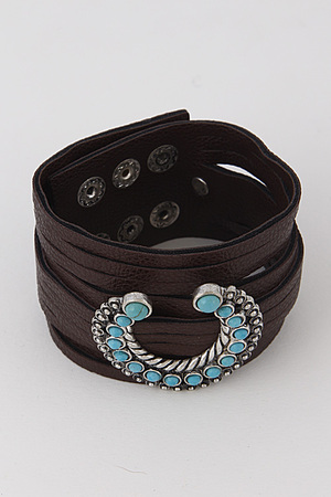 Multi Layer Bracelet With Crescent 6IBE5
